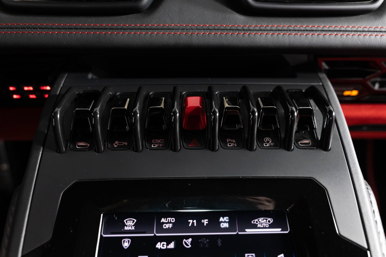 Used 2020 Lamborghini Huracan EVO AWD/4WD image 28
