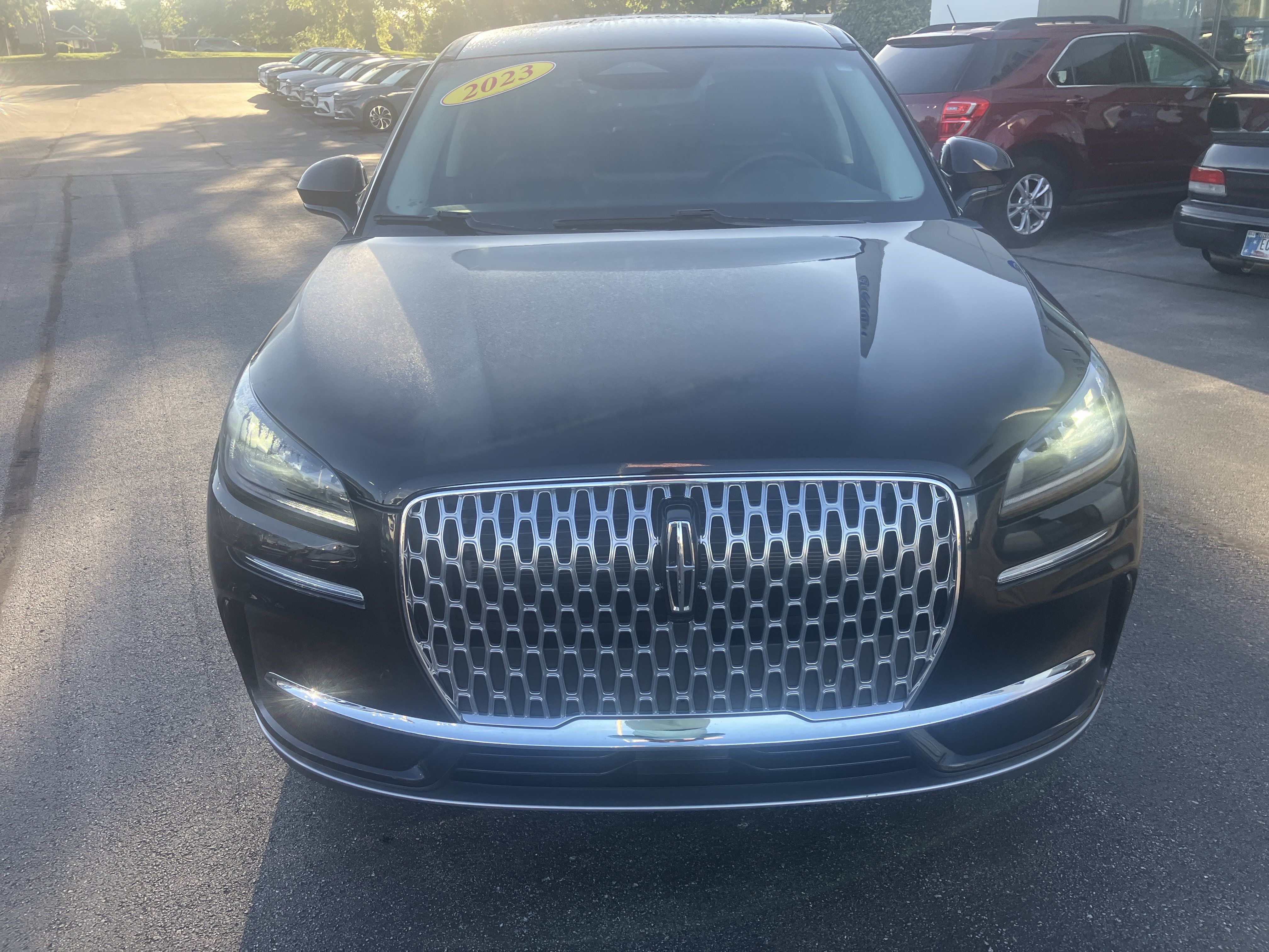 Used 2023 Lincoln Corsair AWD image 2