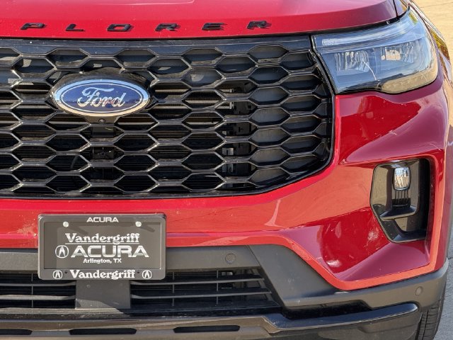 Used 2025 Ford Explorer ST-Line w/ Premium Package RWD image 8