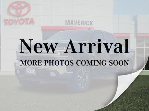 Used 2021 Chevrolet Silverado 1500 LT AWD/4WD image 1