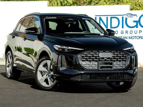 Used 2025 Audi Q5 Premium Plus w/ Premium Plus AWD/4WD image 4