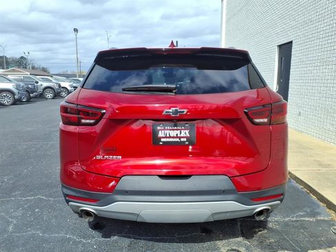 Used 2024 Chevrolet Blazer LT w/ Convenience Package image 4