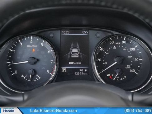 Used 2021 Nissan Rogue Sport SV AWD/4WD image 27