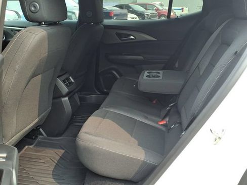 Used 2026 Chevrolet Equinox EV LT w/ LPO, All-Weather Mat Package FWD image 16