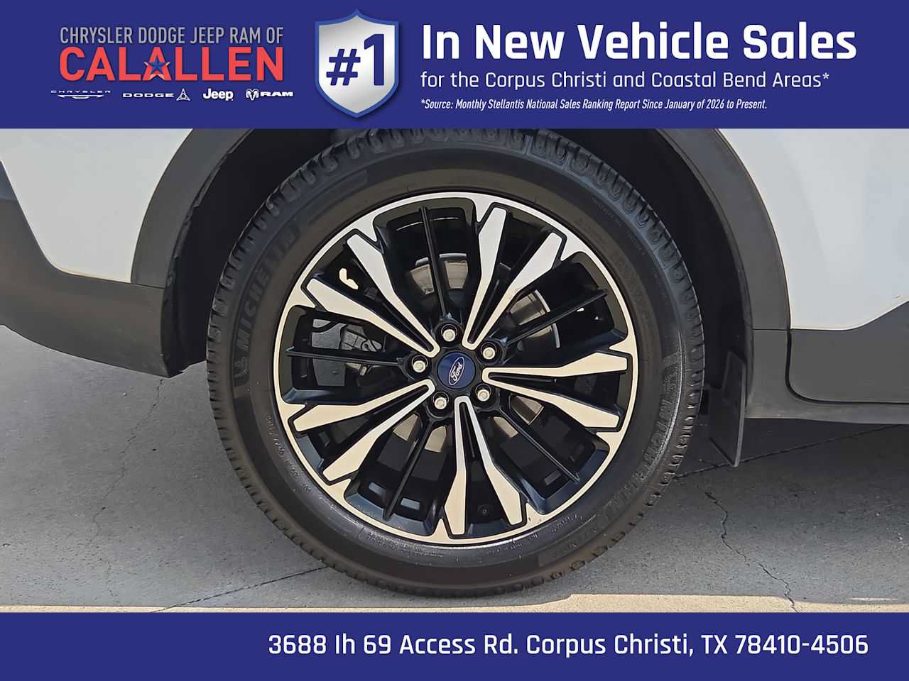 Used 2022 Ford Escape SE w/ SE Sport Appearance Package FWD image 16