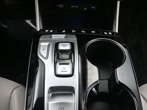 Used 2024 Hyundai Tucson Limited image 18