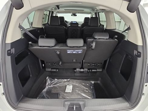 New 2026 Honda Odyssey EX-L image 34