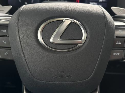 Used 2025 Lexus GX 550 w/ Accessory Package (2T) AWD/4WD image 42