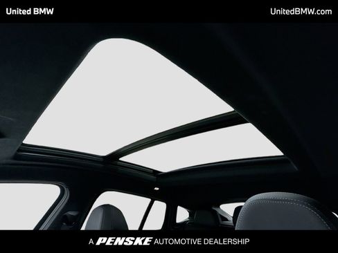 Used 2025 BMW X4 xDrive30i AWD/4WD image 12