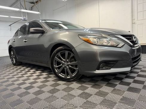Used 2018 Nissan Altima 2.5 SR w/ SR Special Edition FWD image 1