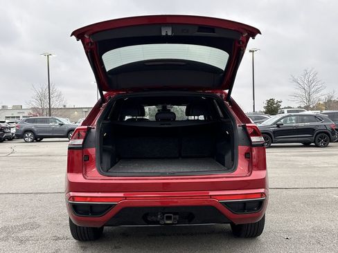 Used 2023 Volkswagen Atlas Cross Sport SEL R-Line image 14