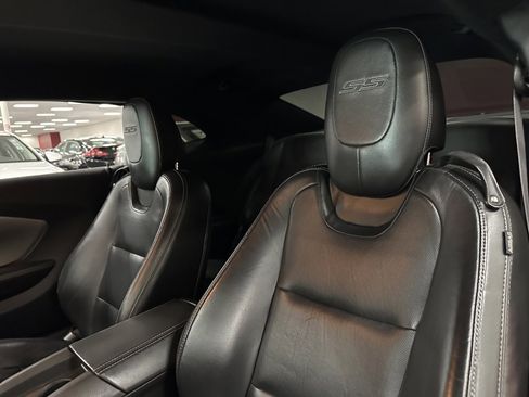 Used 2014 Chevrolet Camaro SS image 17
