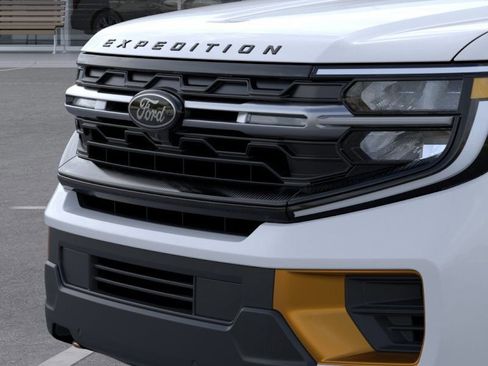 New 2026 Ford Expedition Tremor image 17