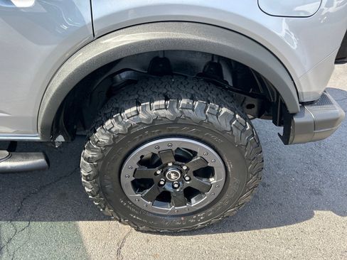 Certified 2022 Ford Bronco Badlands image 33