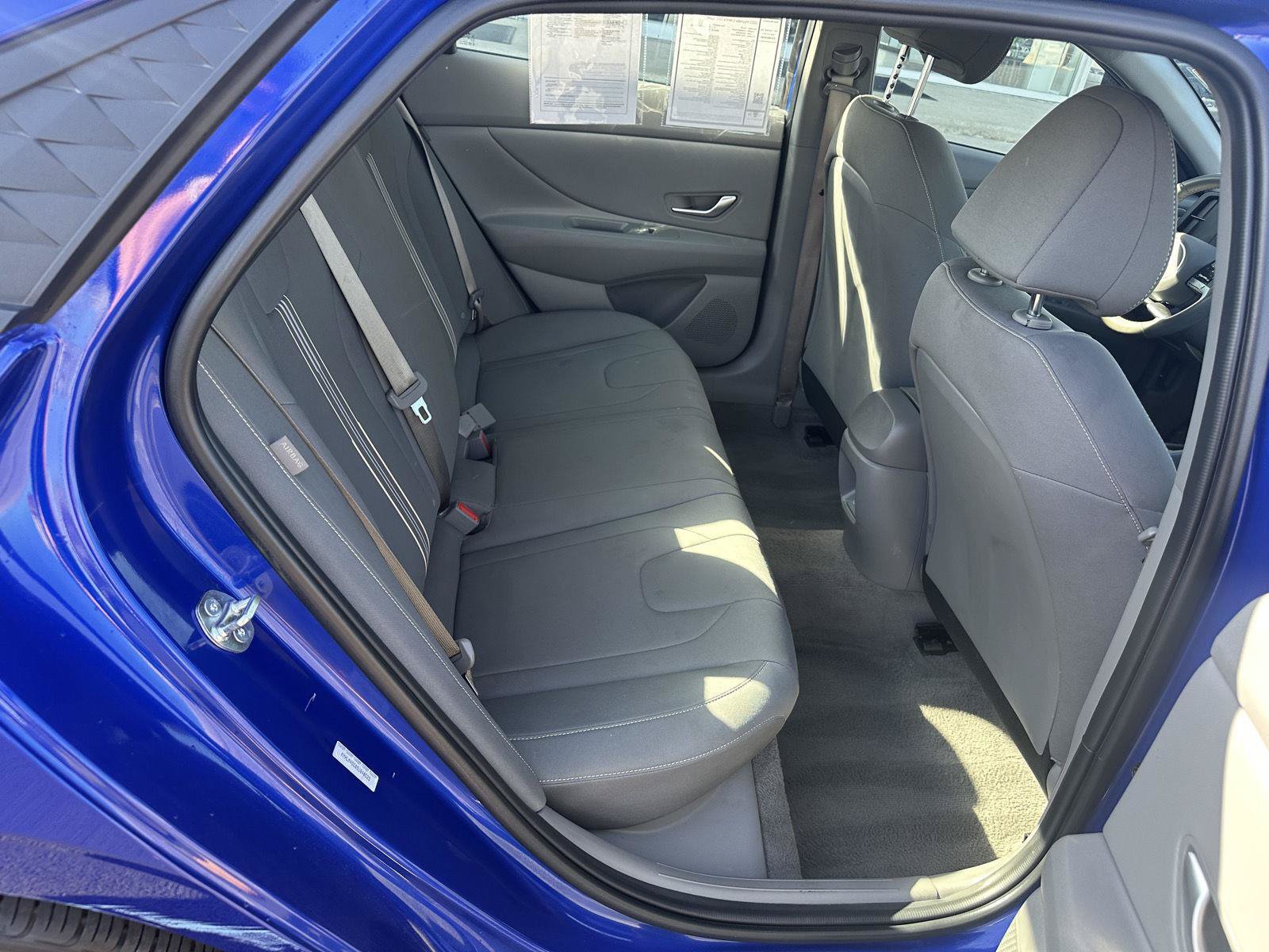 Used 2025 Hyundai Elantra Sport FWD image 27