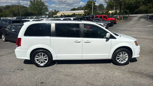 Used 2019 Dodge Grand Caravan SXT FWD image 6