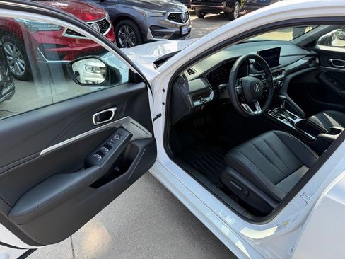 Certified 2026 Acura Integra FWD image 13