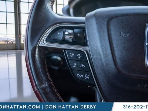 Used 2019 Lincoln Nautilus Black Label AWD/4WD image 12