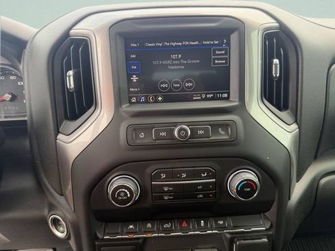 Certified 2022 Chevrolet Silverado 1500 Custom RWD image 25