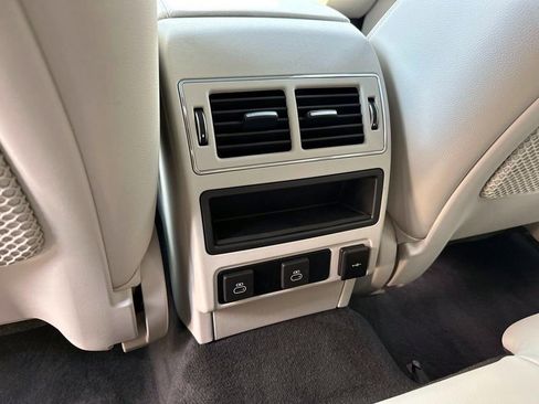 New 2025 Jaguar F-PACE R-Dynamic S image 14