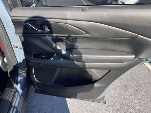 Used 2023 MAZDA CX-9 Carbon Edition image 44