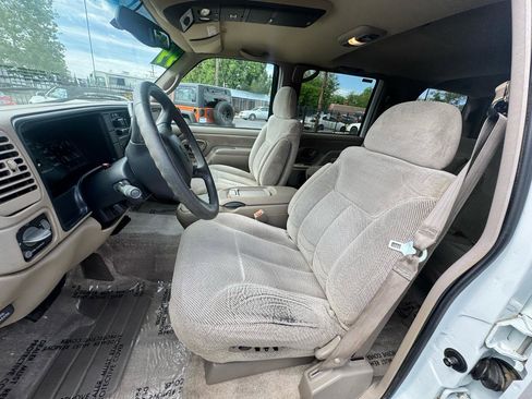 Used 1999 GMC Yukon 4WD 4-Door image 14