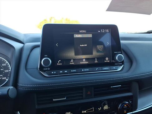 Certified 2025 Nissan Rogue SV w/ SV Premium Package image 12