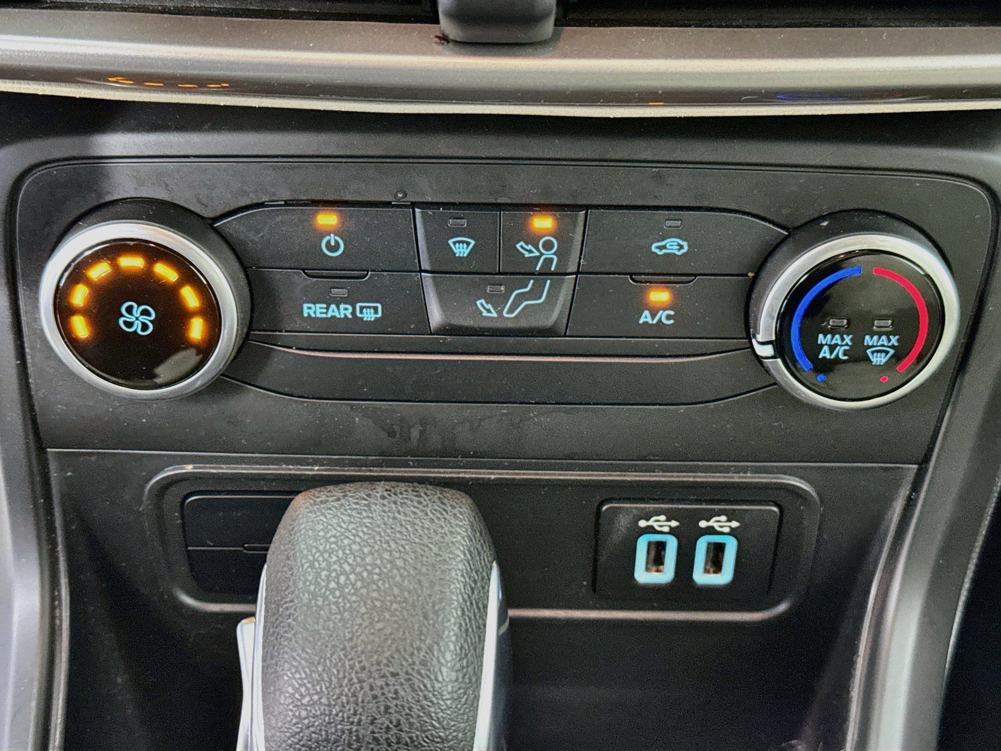 Used 2022 Ford EcoSport S AWD/4WD image 15