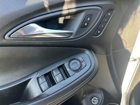 Used 2024 Buick Encore GX Avenir w/ Avenir Technology Package image 23