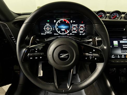 Used 2024 Nissan Z Performance w/ Floor Mat Package image 15
