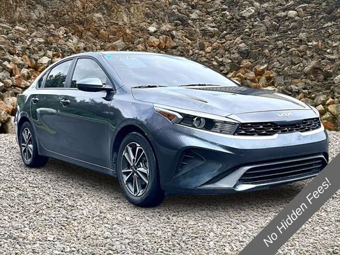 Used 2024 Kia Forte LXS FWD image 8