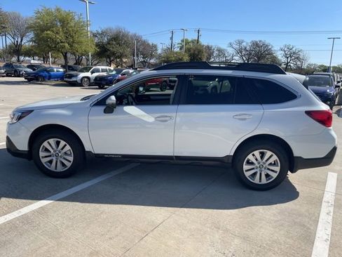 Used 2018 Subaru Outback 2.5i Premium image 5