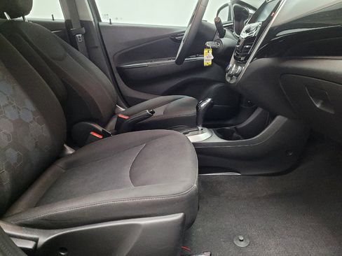 Used 2017 Chevrolet Spark LT image 21