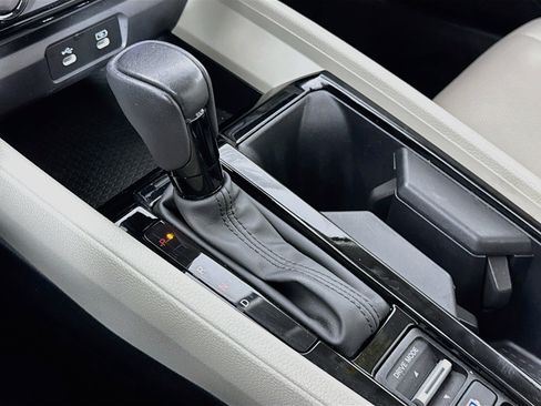 Certified 2024 Honda Accord EX-L image 16
