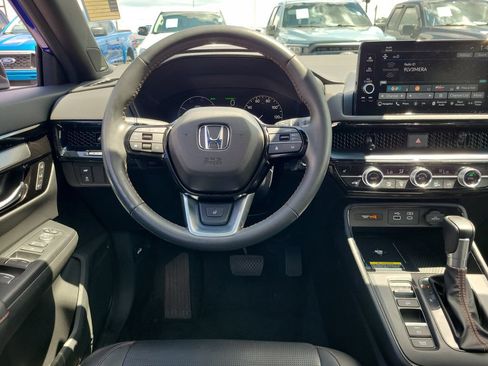 Used 2024 Honda CR-V Sport Touring image 12