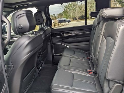 New 2024 Jeep Wagoneer 4WD w/ Premium Group I image 22