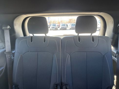 Used 2024 Jeep Grand Cherokee L Laredo w/ Luxury Tech Group I image 17