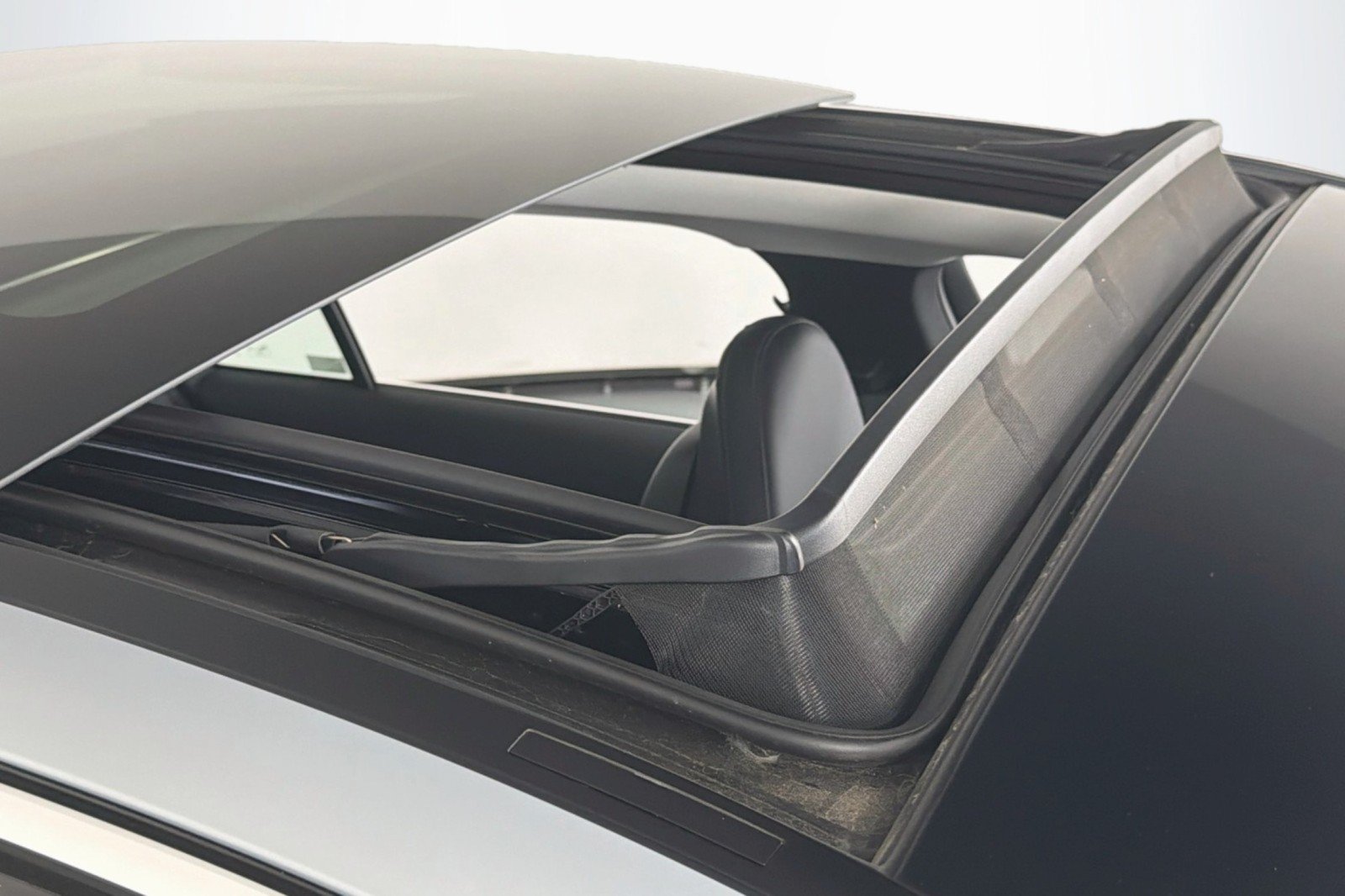 Certified 2026 Mercedes-Benz C 300 Sedan image 25