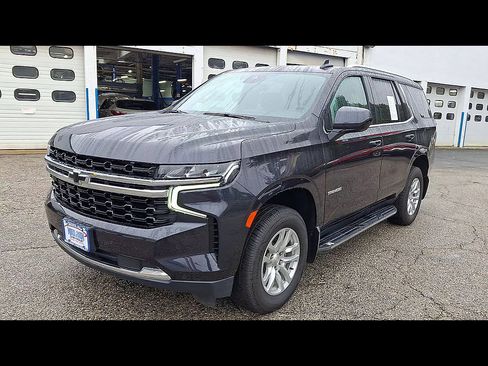 Used 2023 Chevrolet Tahoe LS AWD/4WD image 4