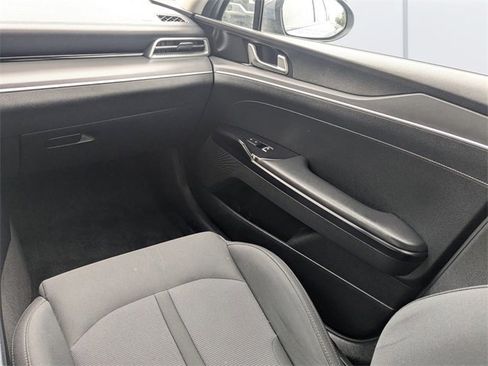 Used 2023 Kia K5 LXS image 16