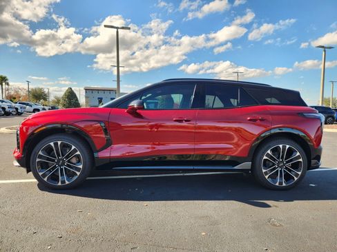 New 2026 Chevrolet Blazer EV SS image 3
