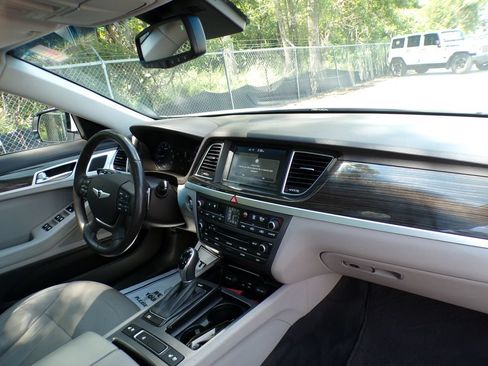 Used 2015 Hyundai Genesis 3.8 w/ Option Group 02 AWD/4WD image 12