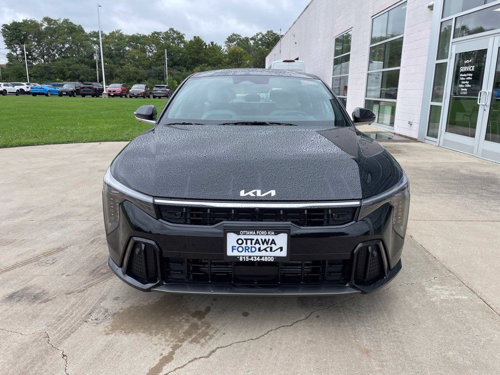 New 2026 Kia K4 GT-Line Turbo FWD image 3
