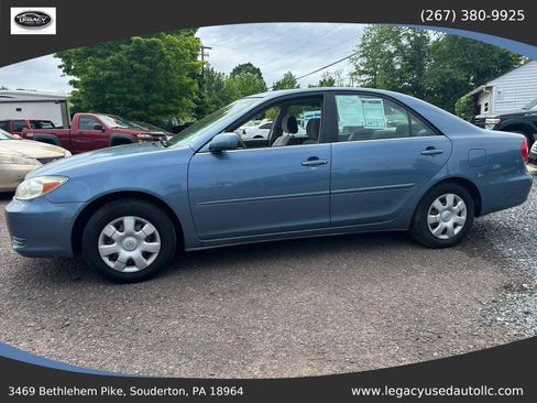 Used 2003 Toyota Camry LE FWD image 4