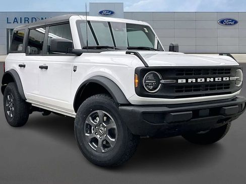 New 2025 Ford Bronco Big Bend AWD/4WD image 2