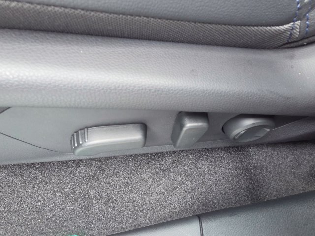 New 2026 Subaru Forester Touring AWD/4WD image 16