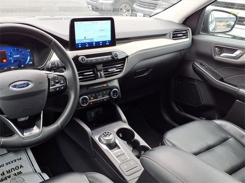 Used 2022 Ford Escape SEL w/ Technology Package image 7