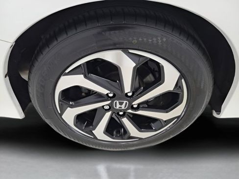 Used 2016 Honda Accord EX-L image 8