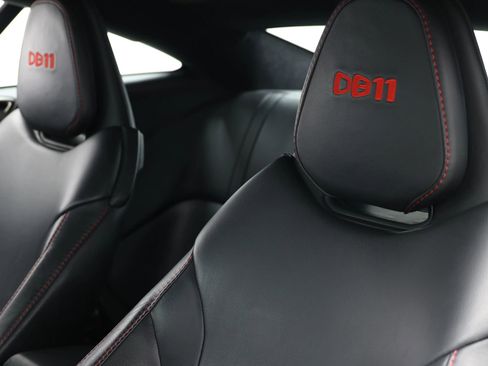 Used 2018 Aston Martin DB11 V12 image 16