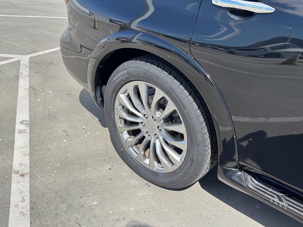 Used 2015 INFINITI QX80 2WD w/ 22" Wheel Package image 27